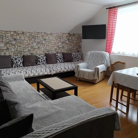 Apartmany U Torina Bozi Dar Luaran gambar